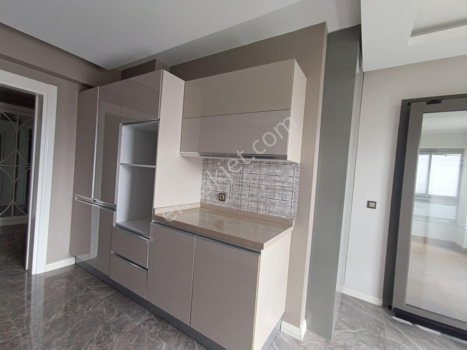 Pratik Den// Alsancak Hisar İzmir De Önü Açık Lüx Kiralık Daire - Görsel 5