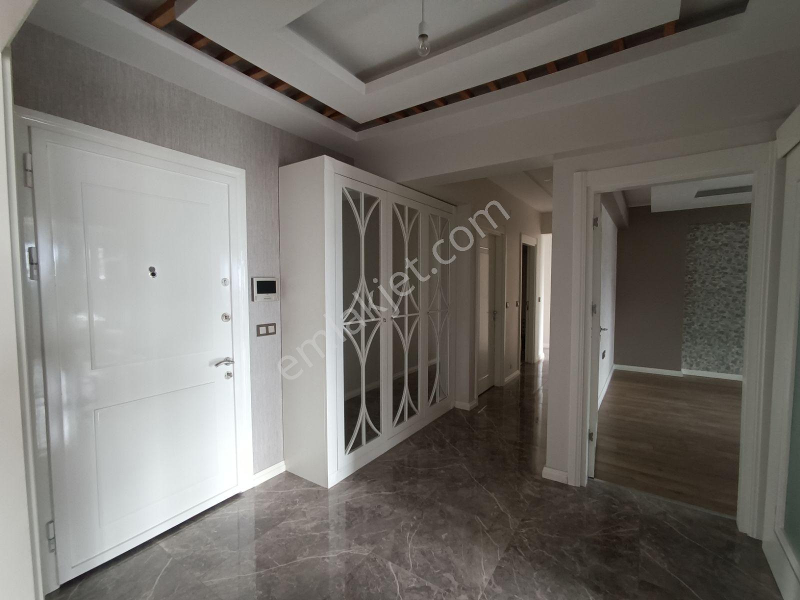 Pratik Den// Alsancak Hisar İzmir De Önü Açık Lüx Kiralık Daire - Görsel 29