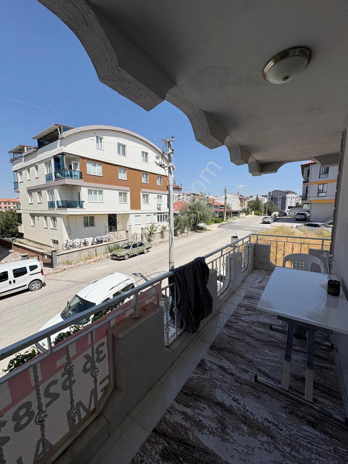 İnal Emlaktan Emekte Satılık 3 Katlı Müstakil Ev - Görsel 24