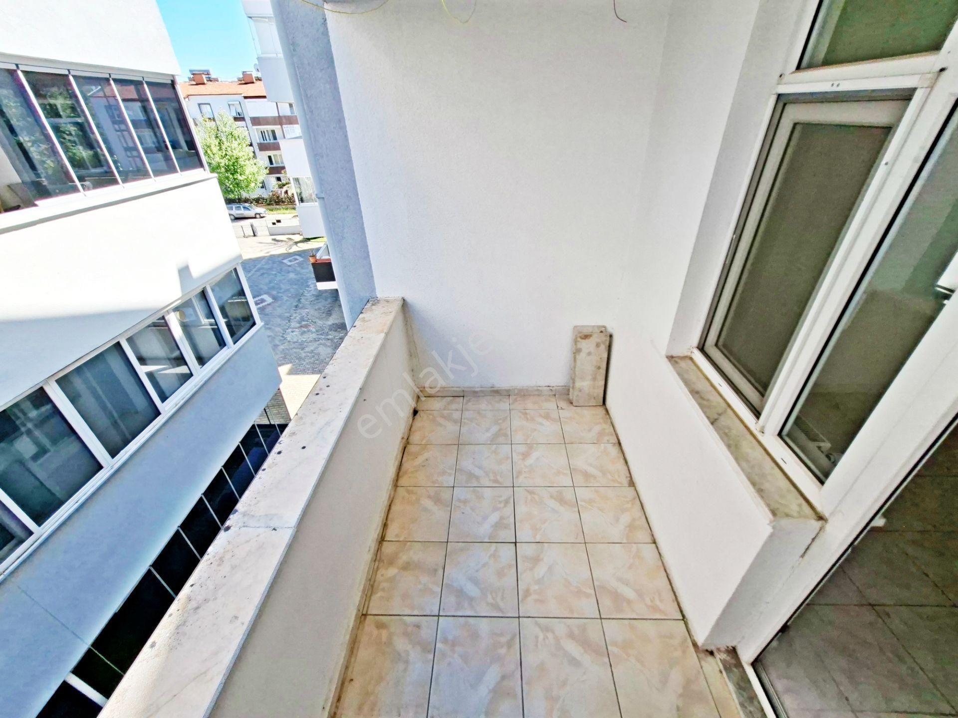 🛑🛑aktiften Altınkumda Ön Cephe Ayrı Mutak Arakat Kiralık 2+1daire - Görsel 30