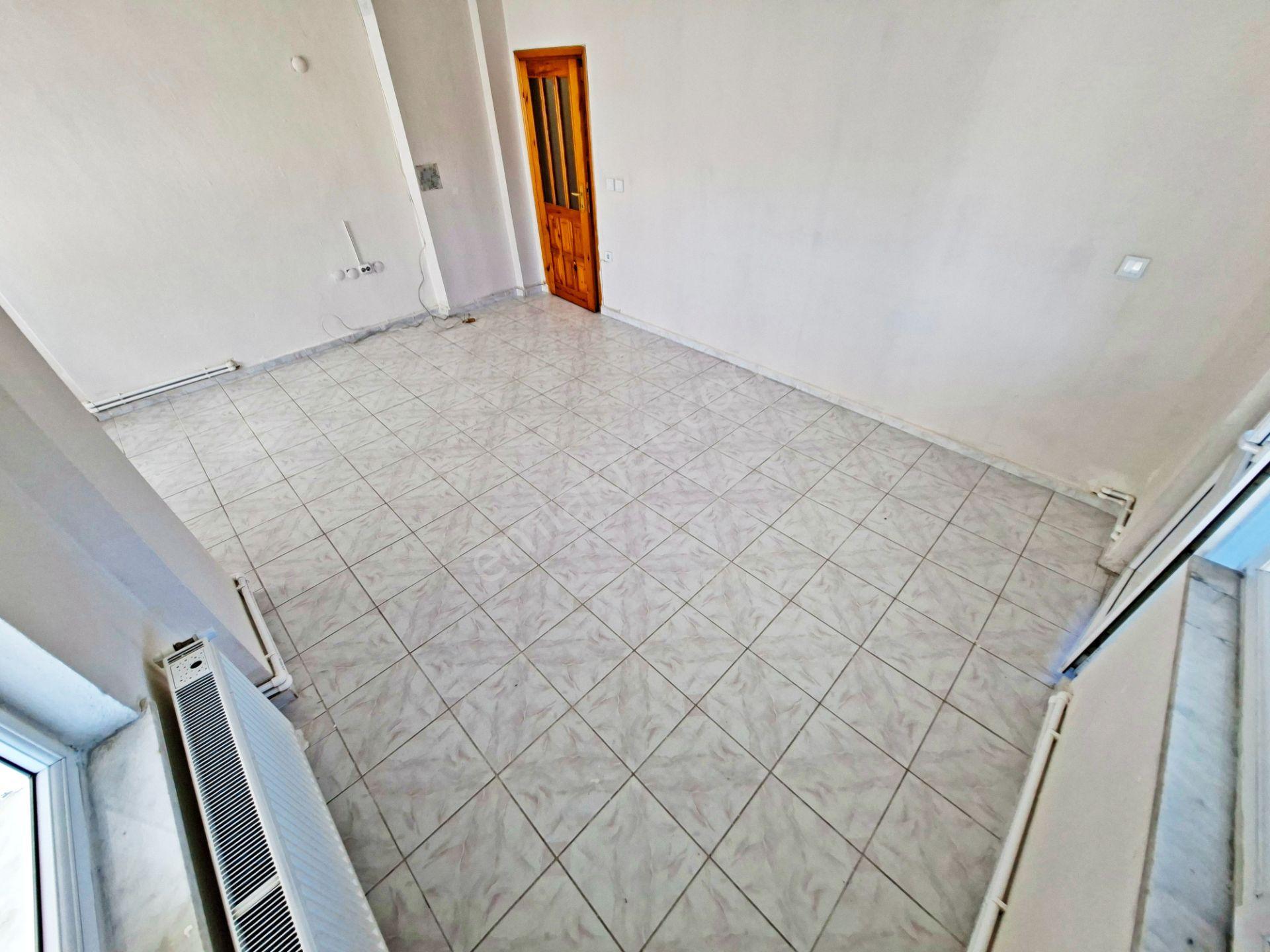 🛑🛑aktiften Altınkumda Ön Cephe Ayrı Mutak Arakat Kiralık 2+1daire - Görsel 8