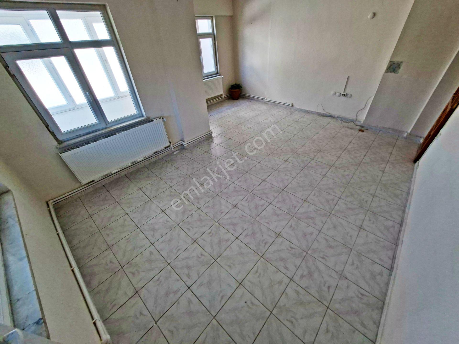 🛑🛑aktiften Altınkumda Ön Cephe Ayrı Mutak Arakat Kiralık 2+1daire - Görsel 6