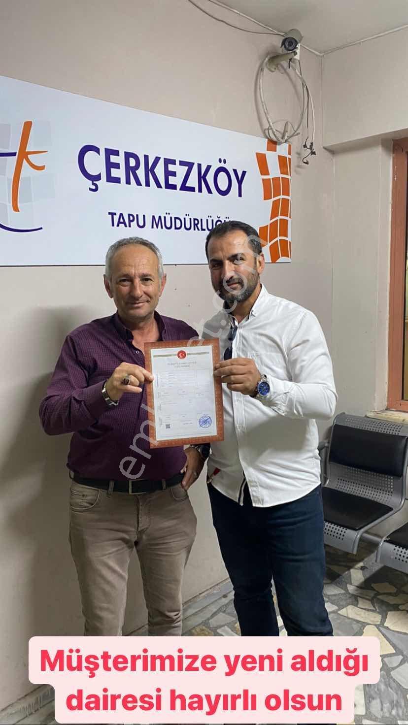 Tekirdağ Kapaklı Karlıköy'de İki Cepheden Resmi Yola Cephe Tarla - Görsel 13