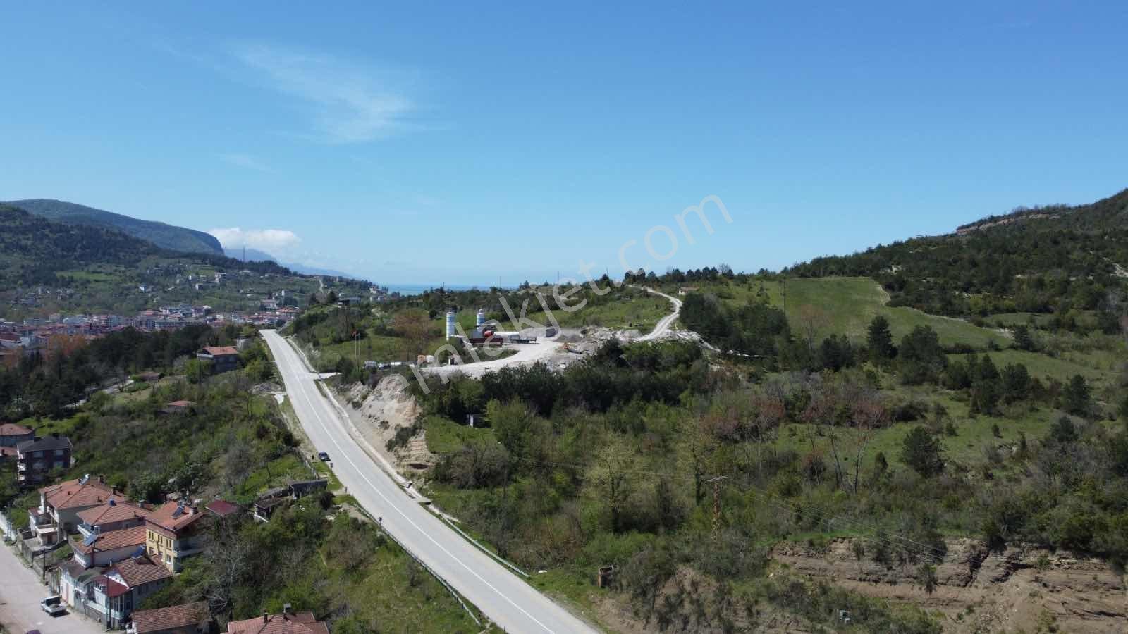 Türkan Emlaktan Kemerlide 922 M² Yatırımlık Arsa - Görsel 12