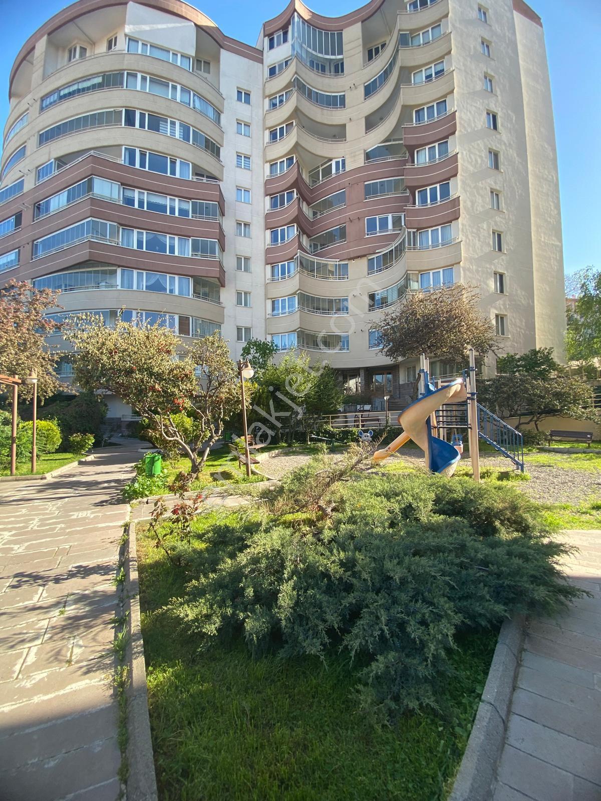 Dikmen'de Panoramik Ankara Manzaralı 8+1 Satılık Dubleks Daire - Görsel 35