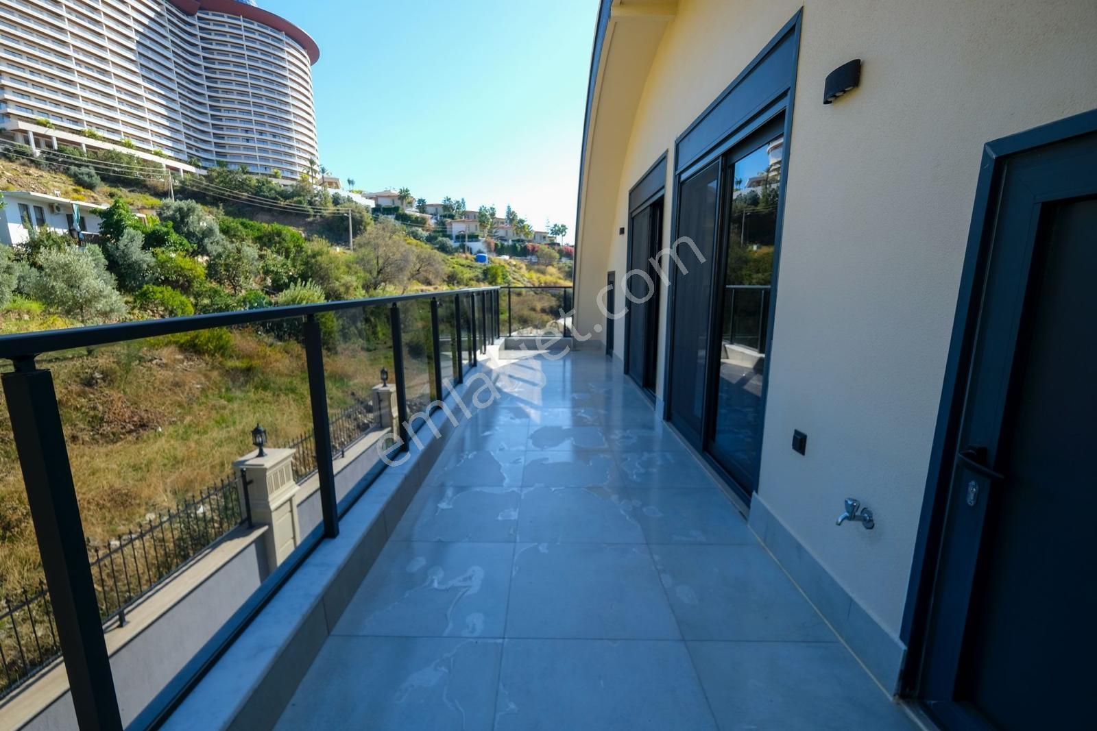Alanya Kargıcak 4+1 550m2 Lüx Tripleks Deniz Manzara Eşsiz Villa - Görsel 11