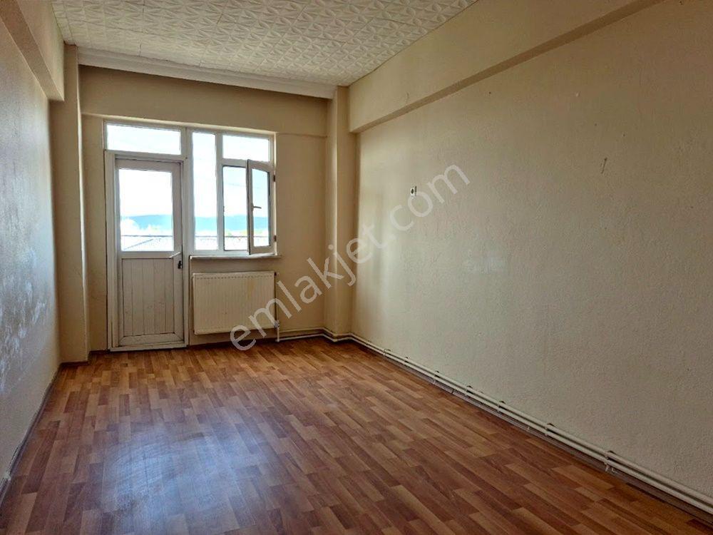 Adapazarı Yağcılar Mahallesinde Satılık 3+1 Daire - Görsel 18