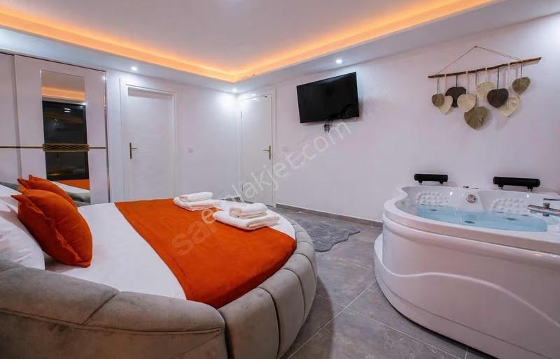 Patarada Korunaklı , Jakuzili , Özel Havuzlu 2+1 Kiralık Villa - Görsel 22