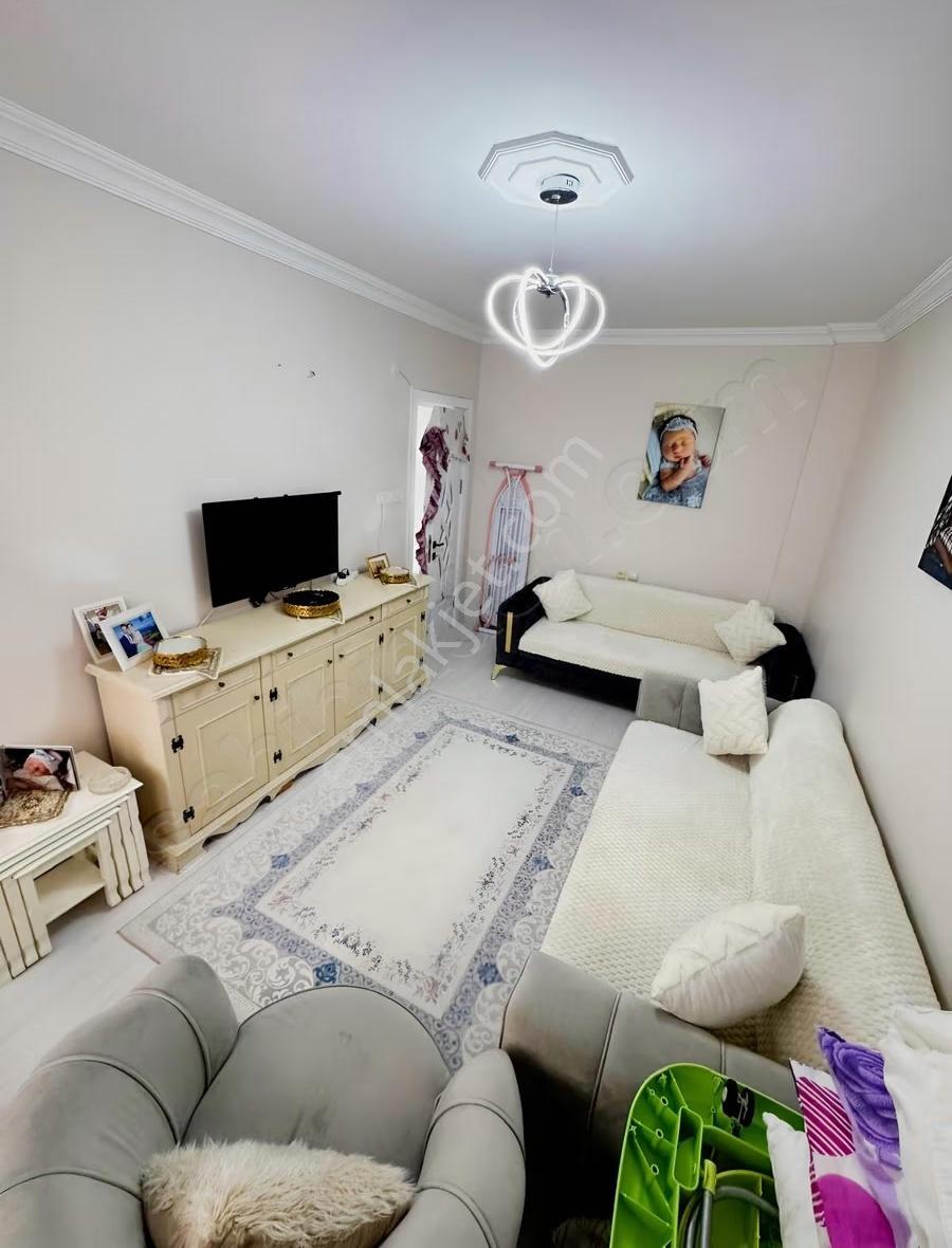 Cevatpaşada Tadilatlı 125m² 2+1 Cadde Üzeri Fırsat Daire - Görsel 6