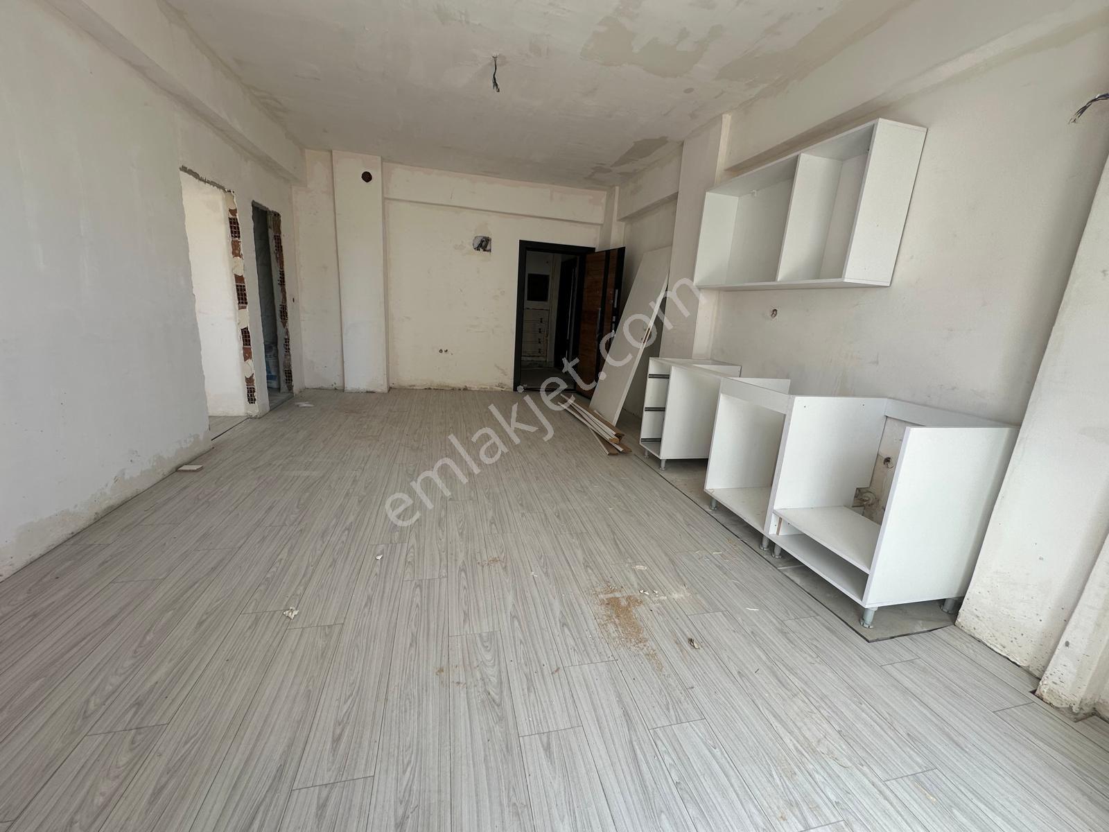 Evim-nur'dan Körfez Mah 1+1 55m2 Geniş Balkonlu Otoparklı Mükemmel Konumda 1.kat Daire - Görsel 12