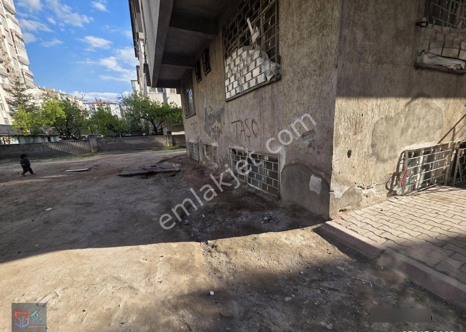 Sahabıyede Satılık Dıştan Girişli Bodrum - Görsel 9