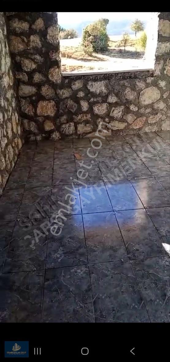 Seydikemer Patlngıç Satılık Taş Yapı - Göl Manzaralı Yayla Evi - Görsel 3