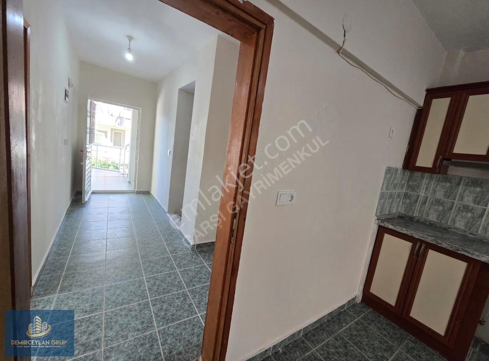 Fethiye Esenköy Mahallesi Kiralık 3+1 Ayrı Mutfak Daire - Görsel 12
