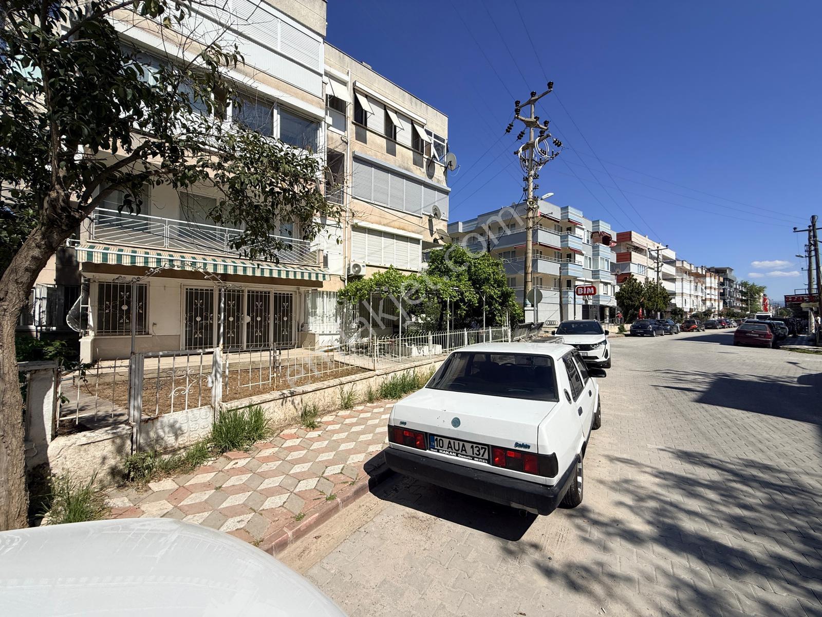 ▄tek Yetkili▄jet'ten Sarıkız'da Bahçe Kullanımlı Denize 50m 2+1 - Görsel 2