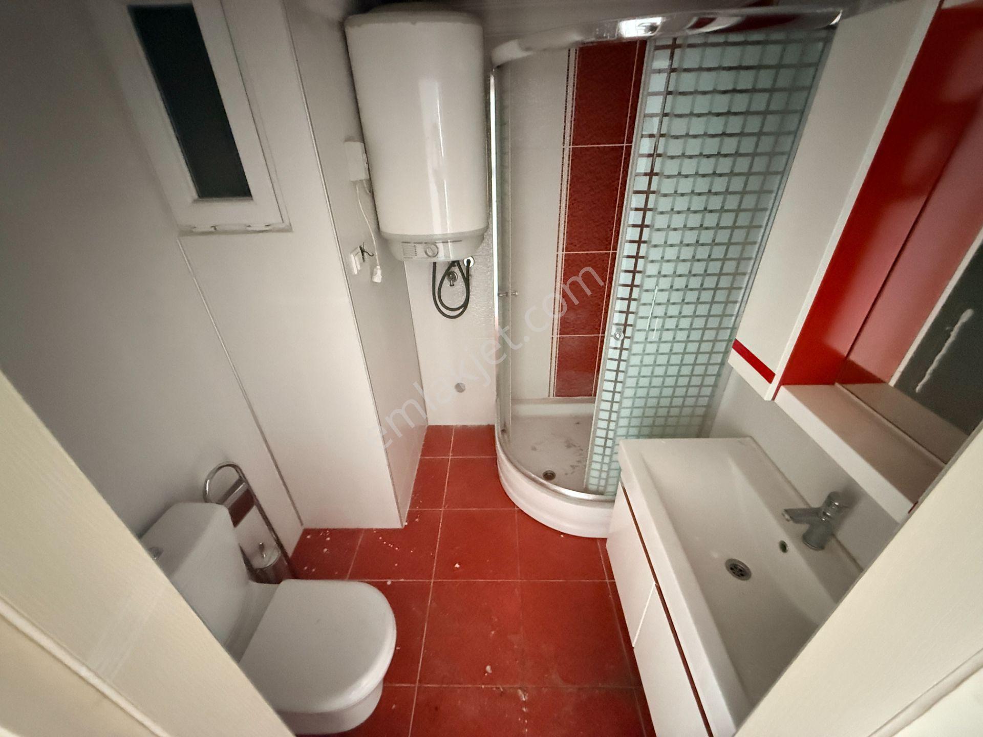 ▄tek Yetkili▄jet'ten Sarıkız'da Bahçe Kullanımlı Denize 50m 2+1 - Görsel 19