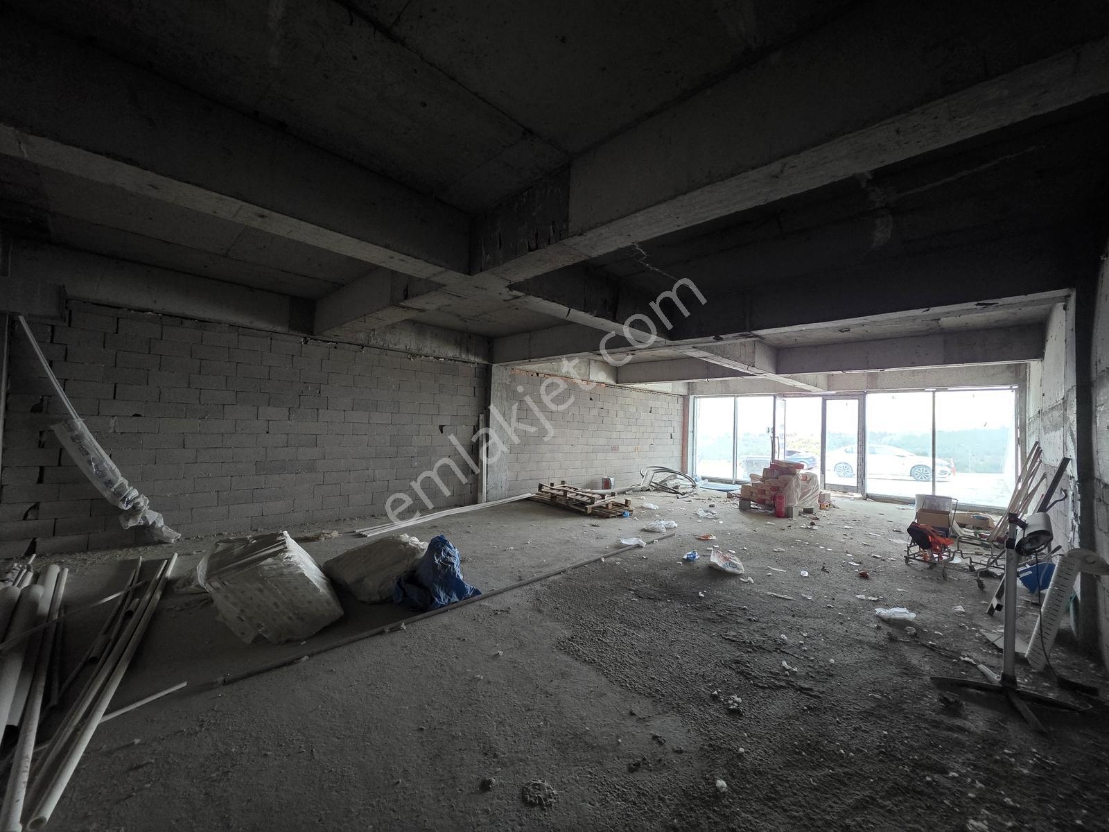 Natoyolunda Sultan Fatih Cad. Üzerinde 42m² Kiralık Dükkan - Görsel 8