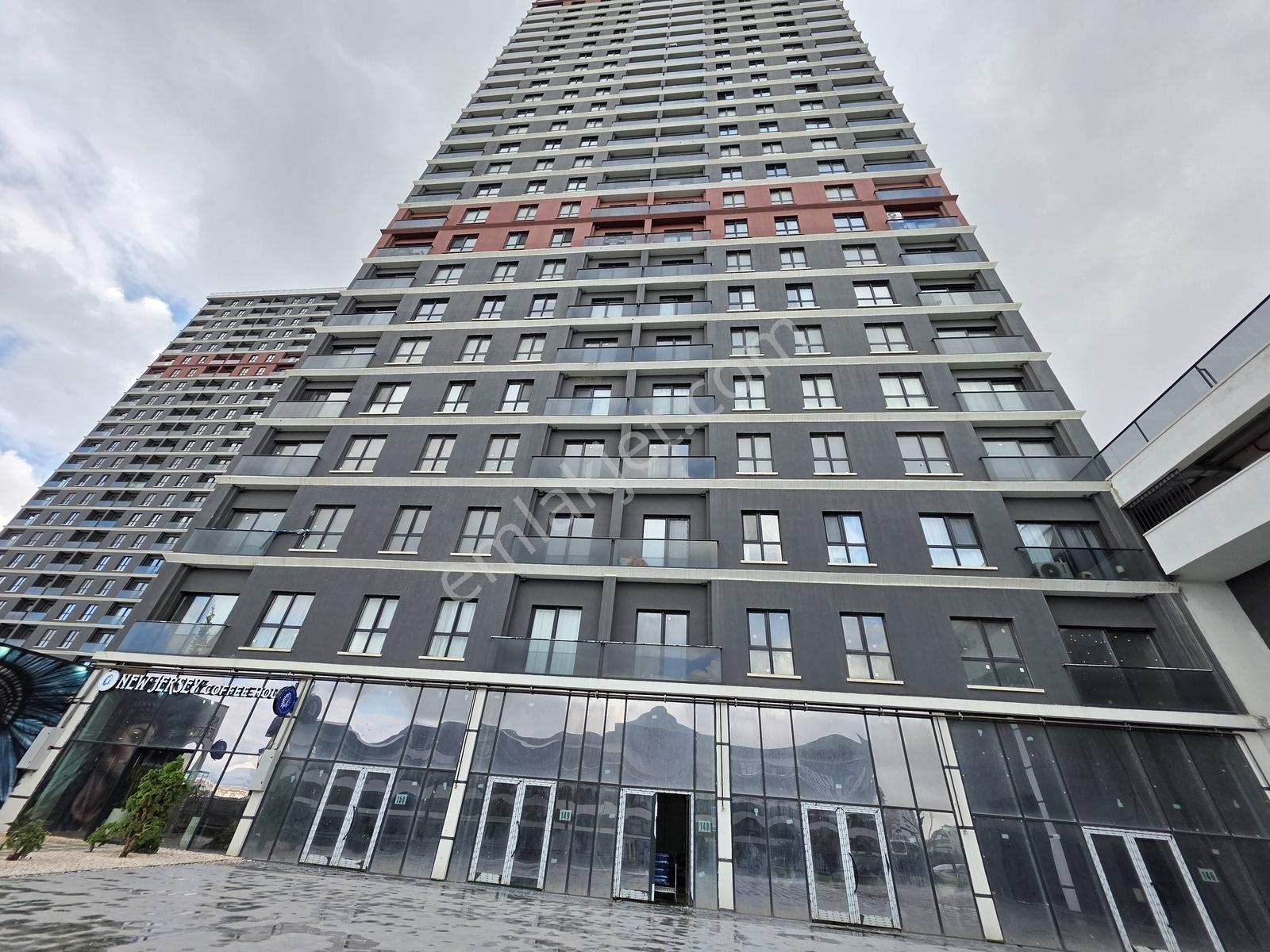 Natoyolunda Sultan Fatih Cad. Üzerinde 42m² Kiralık Dükkan - Görsel 4