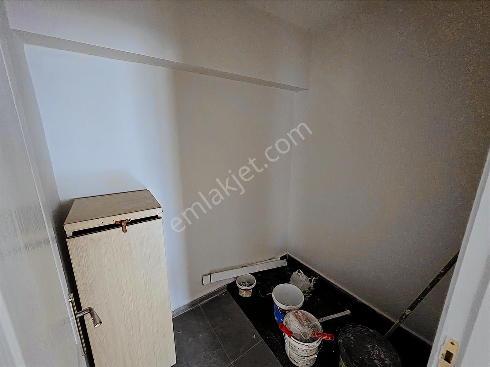 Şehrin Kalbinde Lokasyon Avantajlı Kiralık Fırsat Daire - Görsel 32