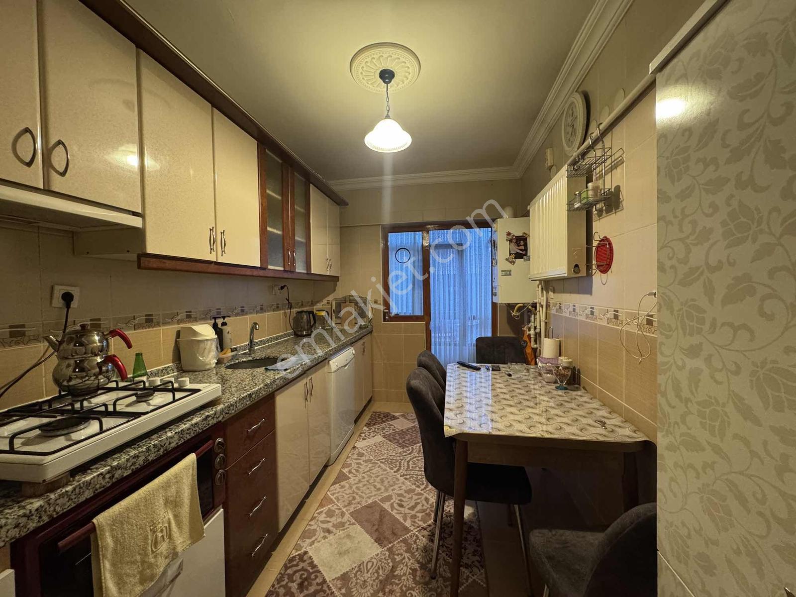 Keşif'ten/nato Yolu Üzerinde/ara Katta/yapılı/kiralık/3+1 - Görsel 8