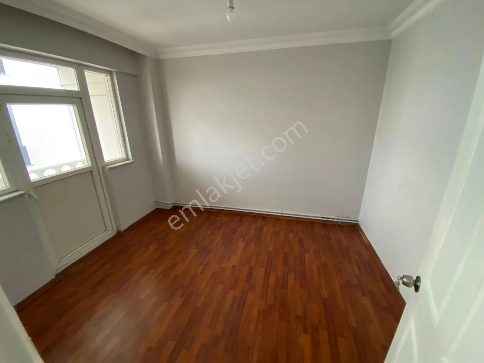 Balıkesir Edremit Ülkü Yolu Demir Sitesinde Doblex Kiralık - Görsel 3