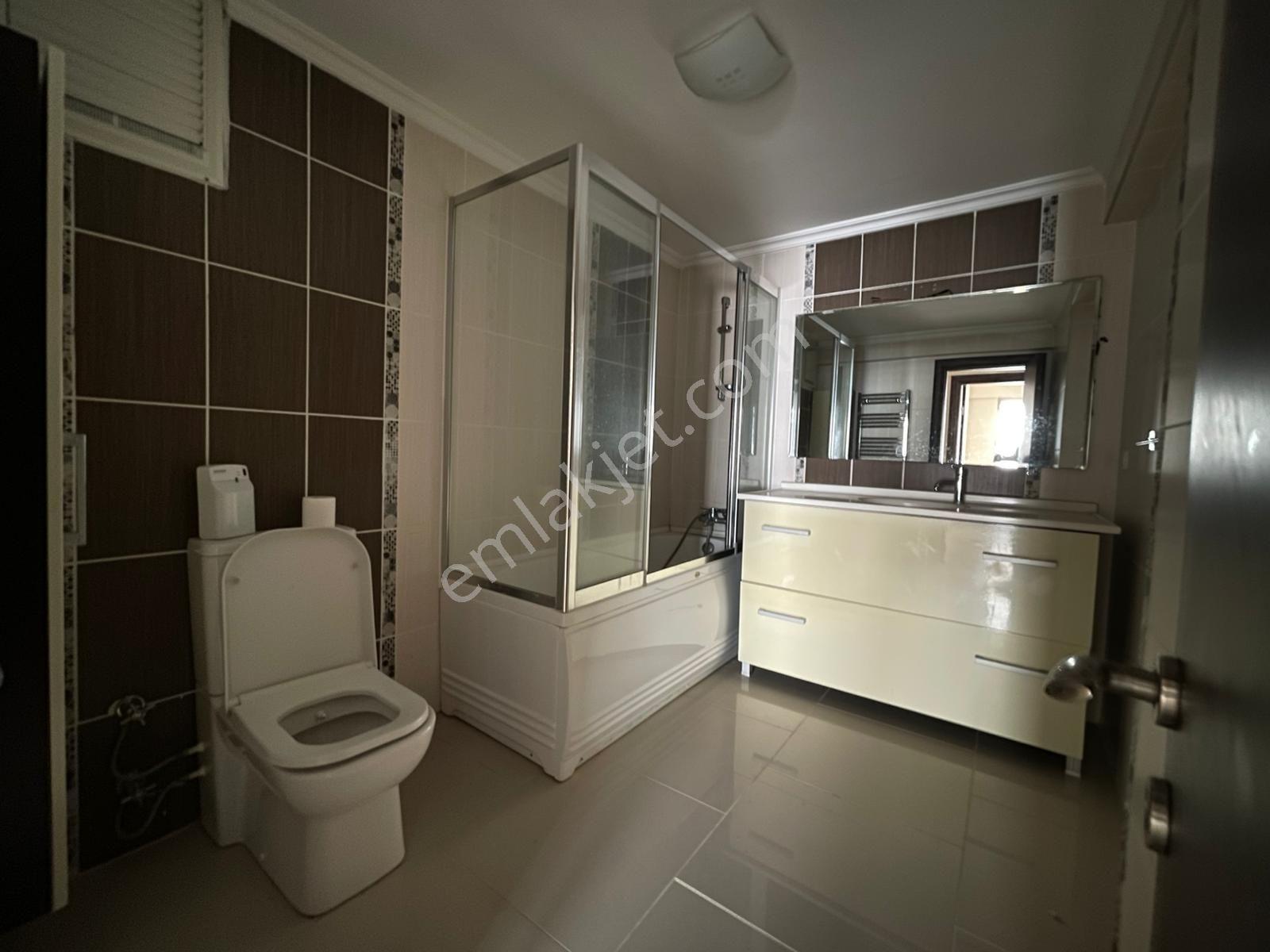 Tuğra'dan Site İçinde 3+1 Geniş Kullanışlı Daire - Görsel 27