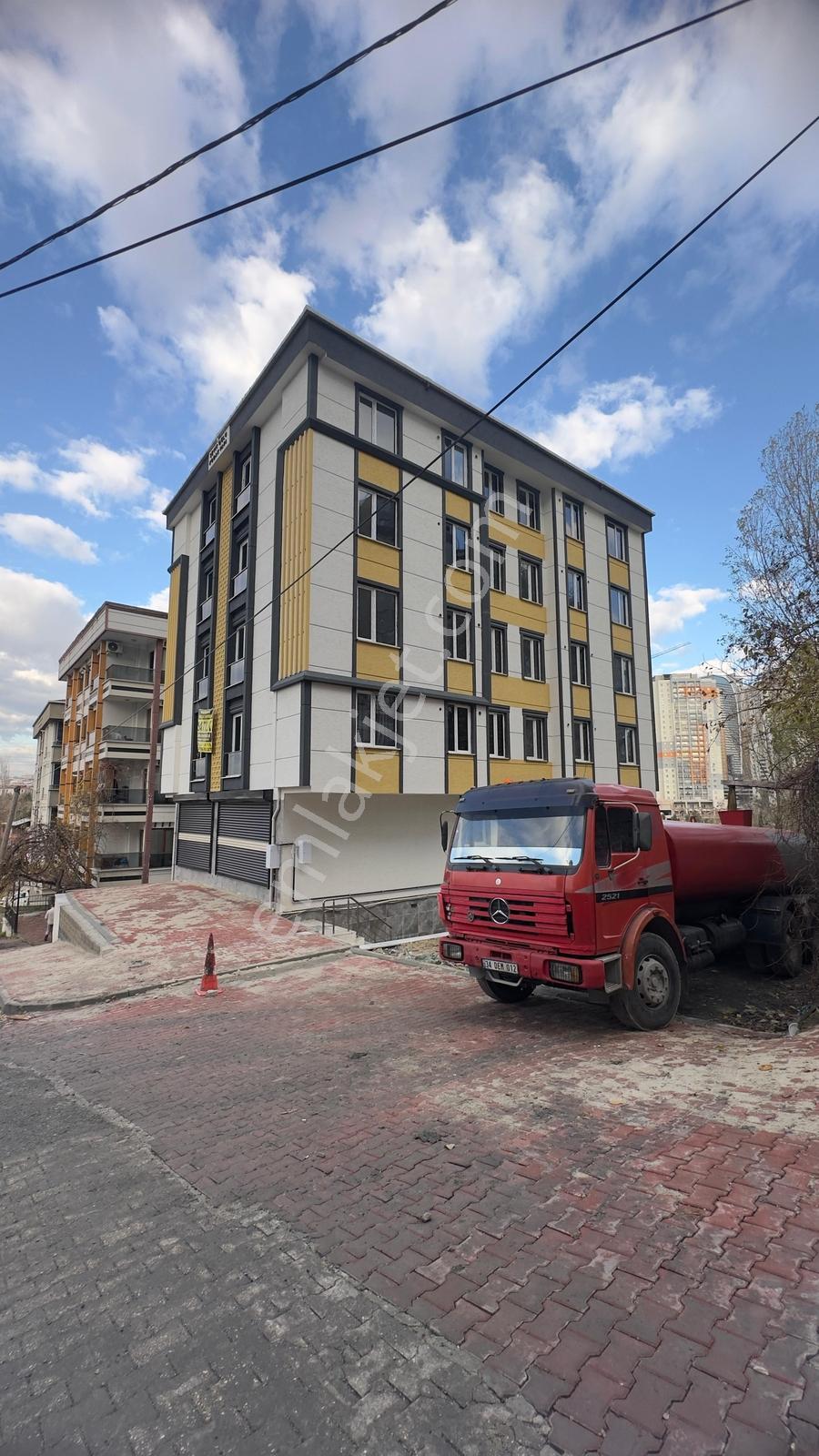 Sıfır İskanlı Kapalı Otoparklı 2+1 Satılık Daire Metrobüse Yakın - Görsel 32