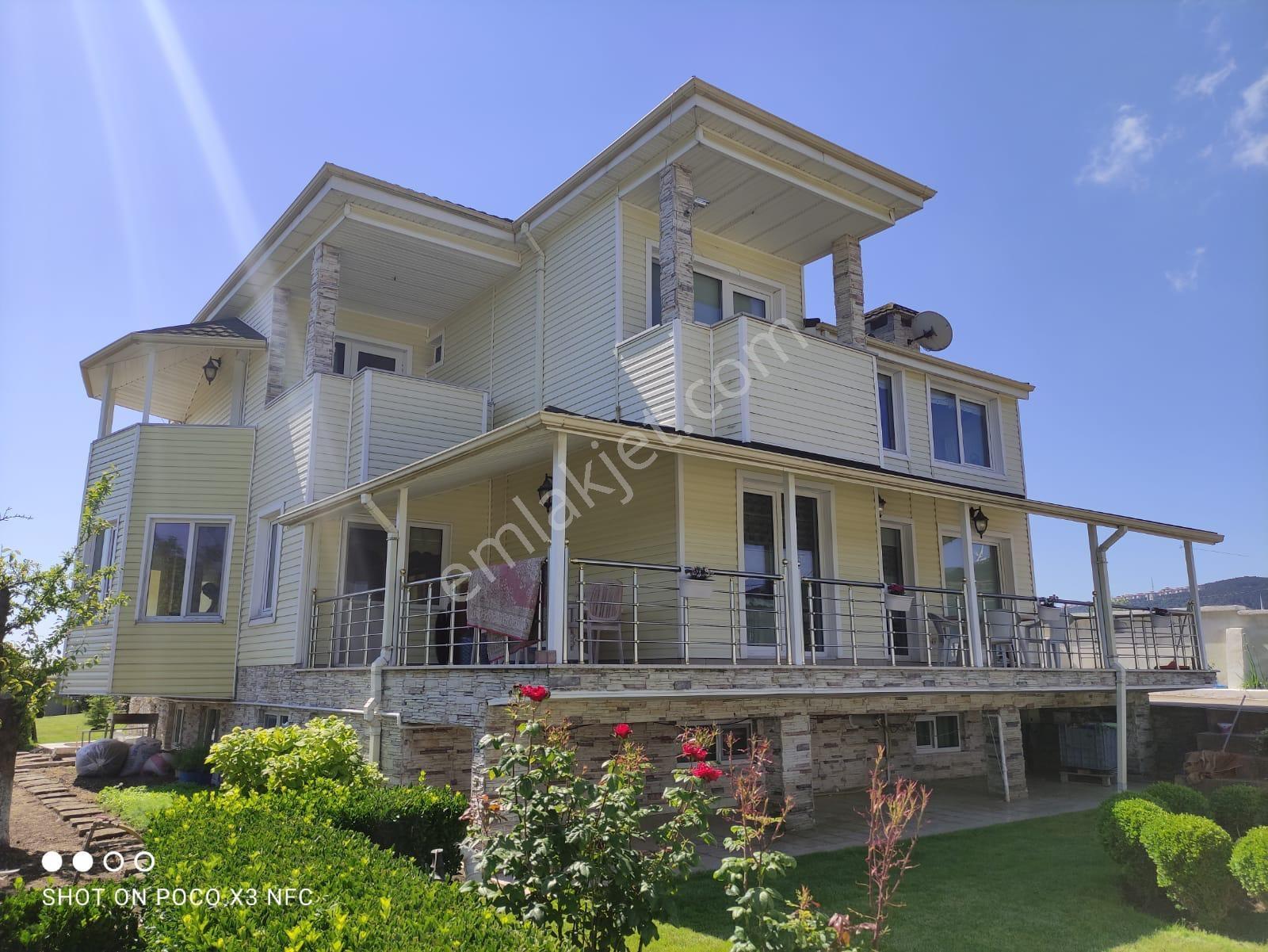 Yuşa'dan 1.774 M² Arsa İçinde 480 M² Tripleks Müstakil Villa - Görsel 3