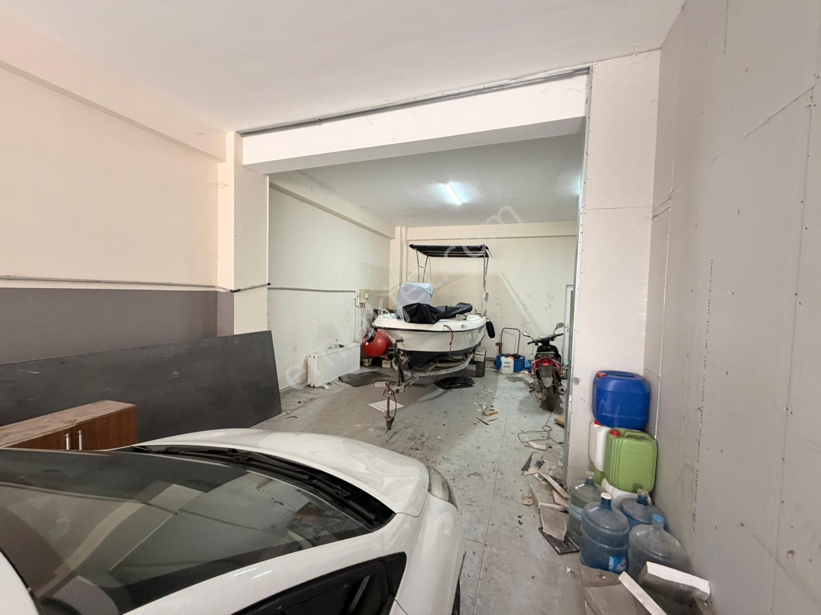 Kayapa'da Devren Kiralık Oto Yıkama& Oto Lastik Dükkanı - Görsel 10