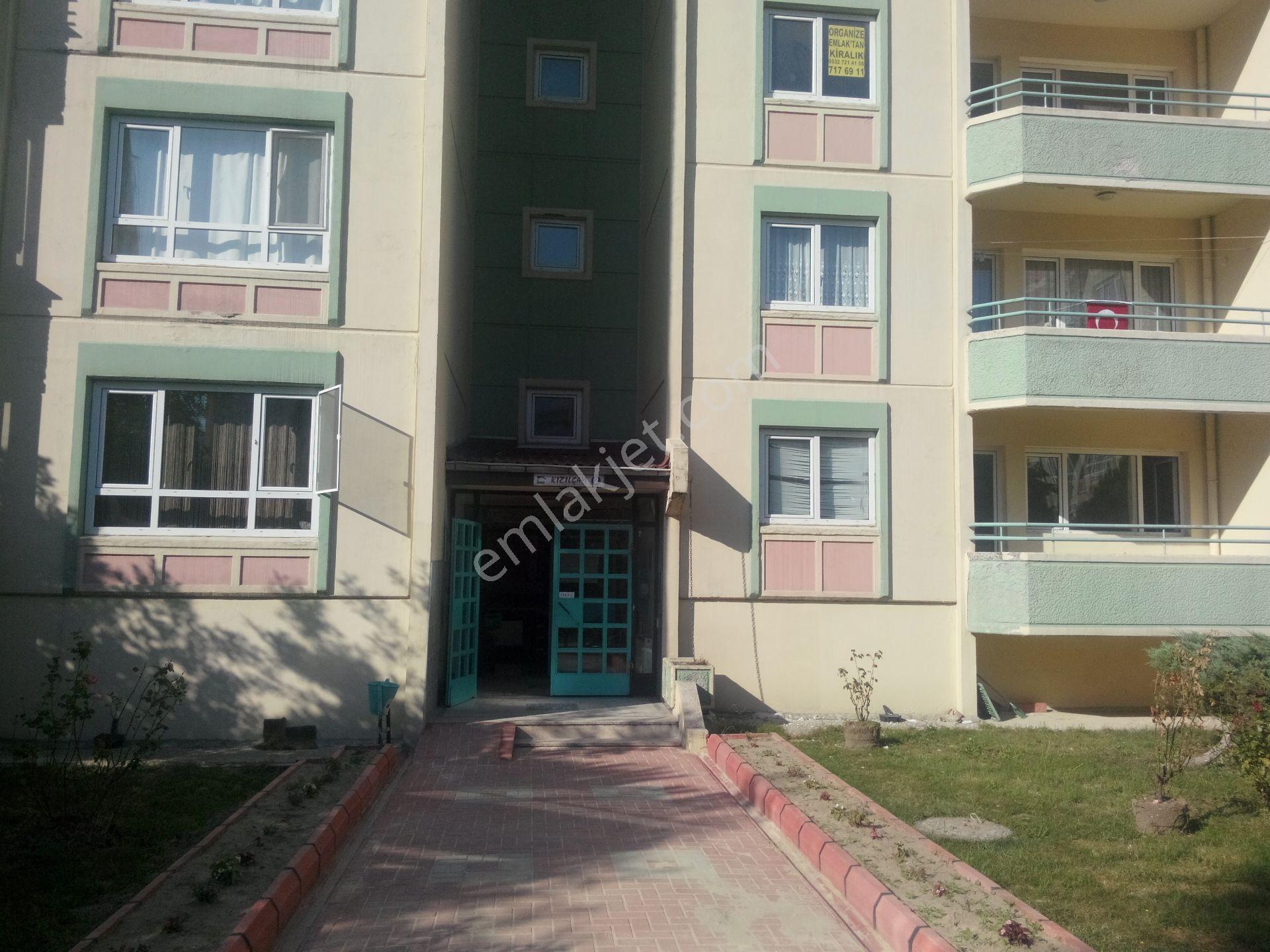 Kapaklı Organize Emlaktan Kızılçam Bloklarında 1+1 Satılık Daire