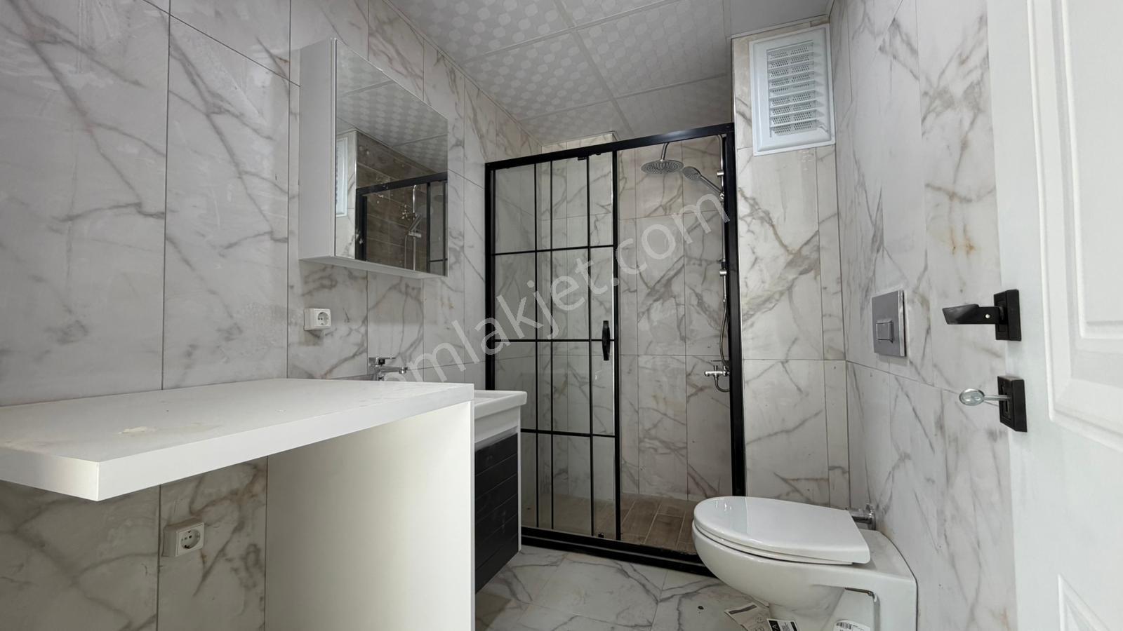 Atatürk Mah Havuzlu Site İçerisinde Satılık Lüx 2+1 Daire - Görsel 22