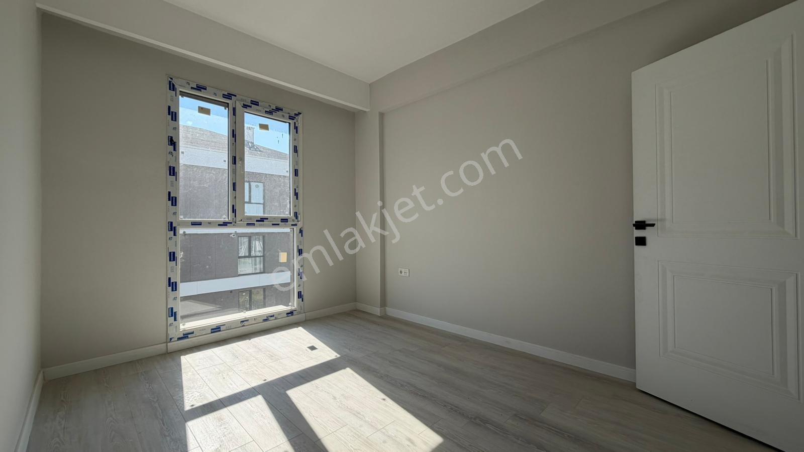 Atatürk Mah Havuzlu Site İçerisinde Satılık Lüx 2+1 Daire - Görsel 25