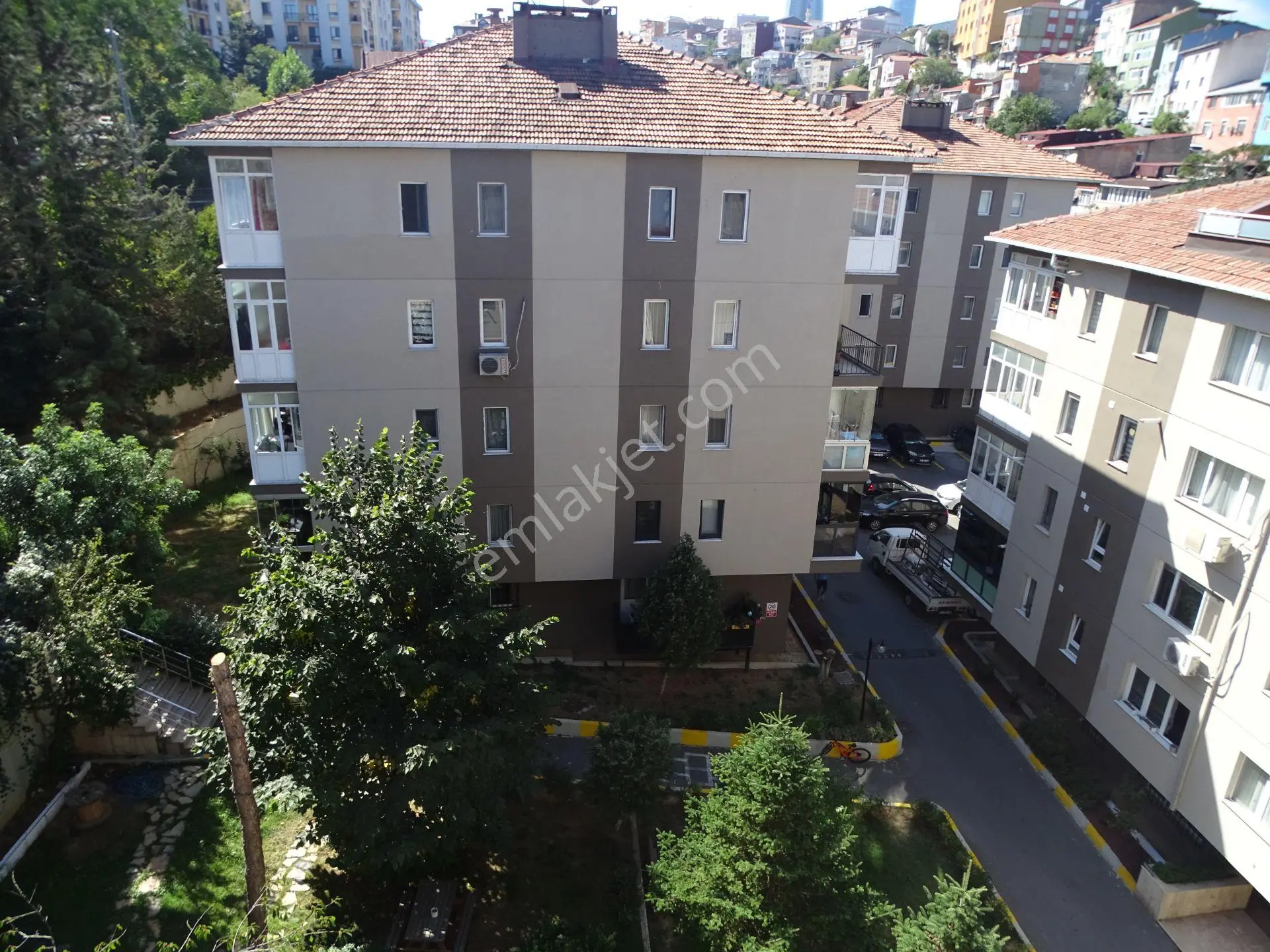 İstinye Boğaziçi C Bloklarında Teraslı Bakımlı Çatı Dubleks - Görsel 3