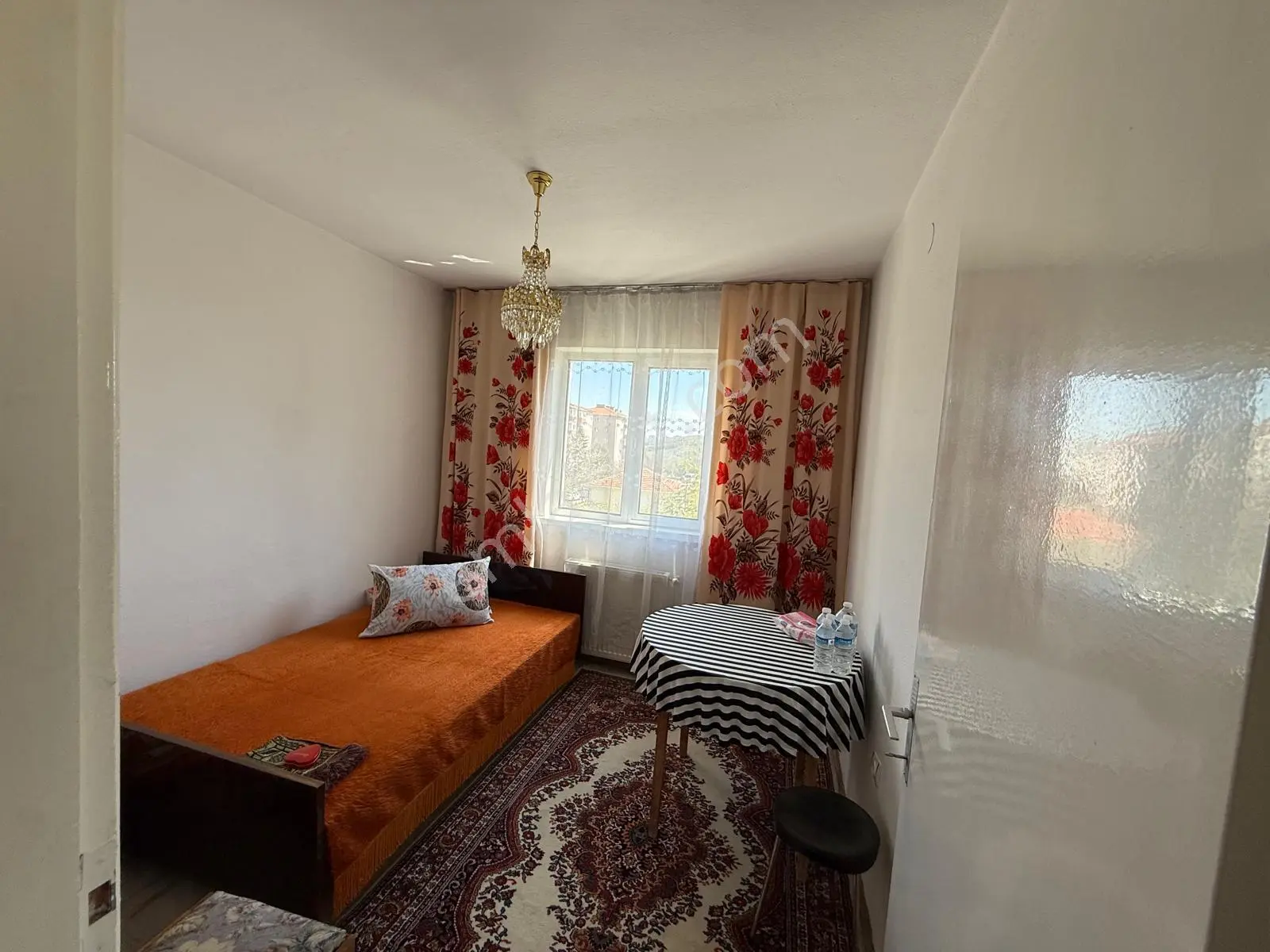 Nasip Emlak Eşyalı Kiralık 2+1 Ayyıldız Mahallesinde Katda