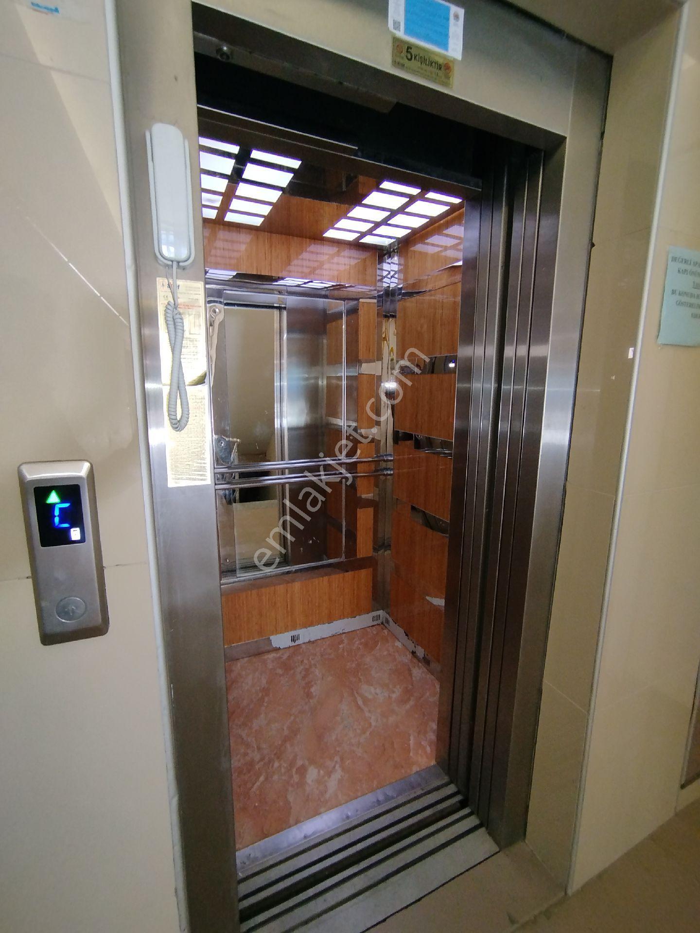Yeski Emlâk İnşaattan Kiralık Atakum Körfez Tranwaya Anayola Yakın - Görsel 39