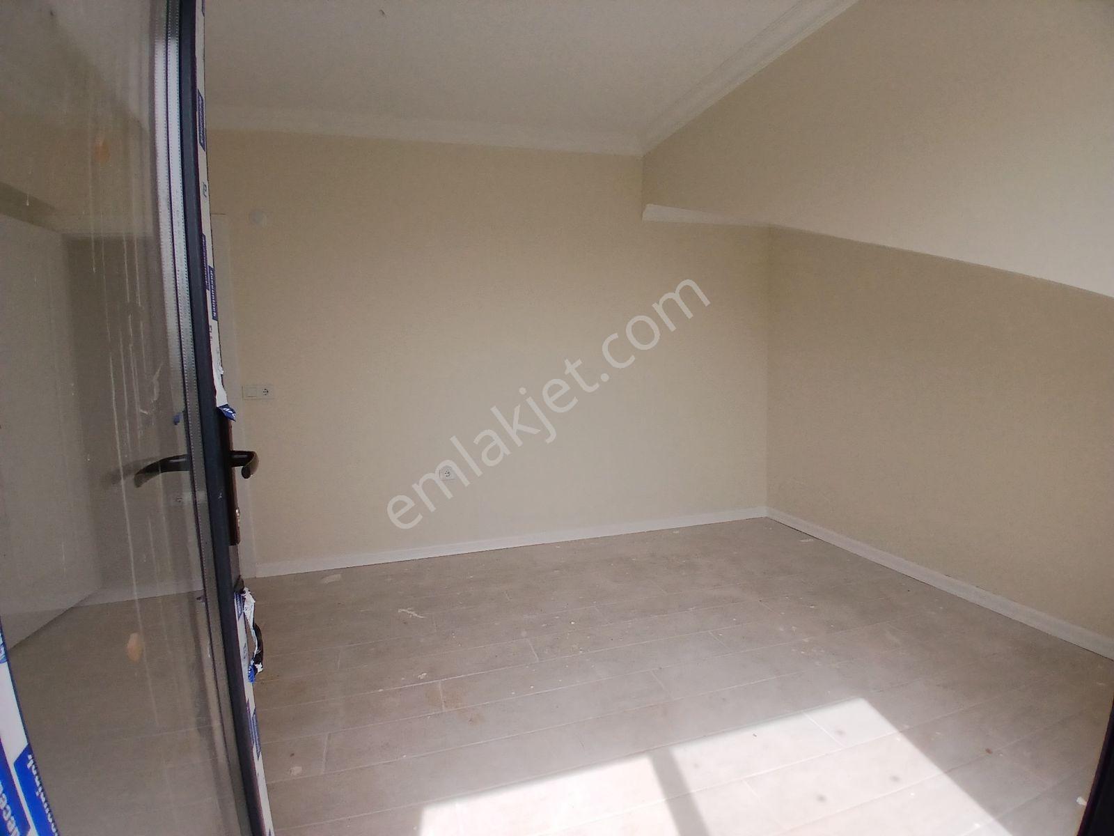Çelik-ay'dan Bağçeşme Satılık Eğimsiz Çatı Dubleks Daire - Görsel 20