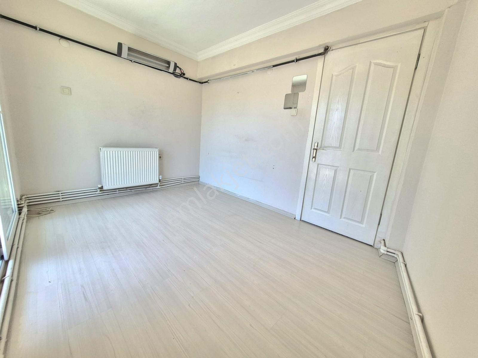 Zübeyde Hanım Caddesi Adliye Arkası Önü Açık D.gazlı 2+1 95 M2 - Görsel 21