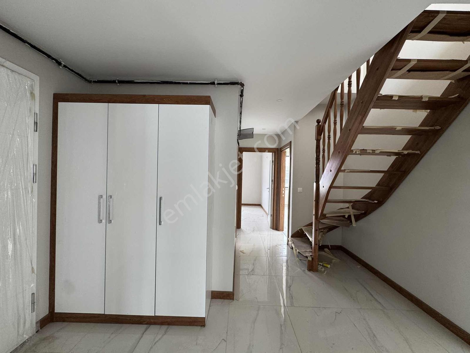 Remax Ten Beylikdüzü Kavaklı Merkezde Satılık Sıfır 4+2 Dublex - Görsel 7