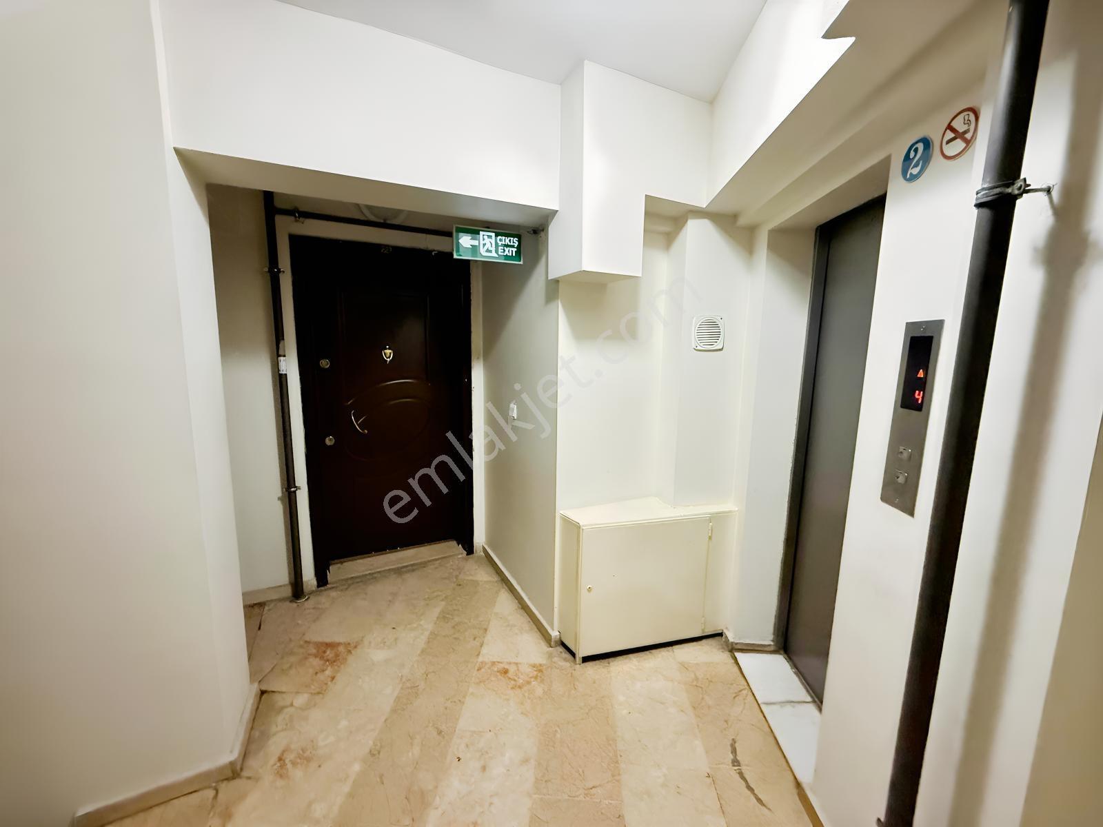 Bayraklı Güneşkent Sitesinde 3+1 Kiralık Daire - Görsel 26