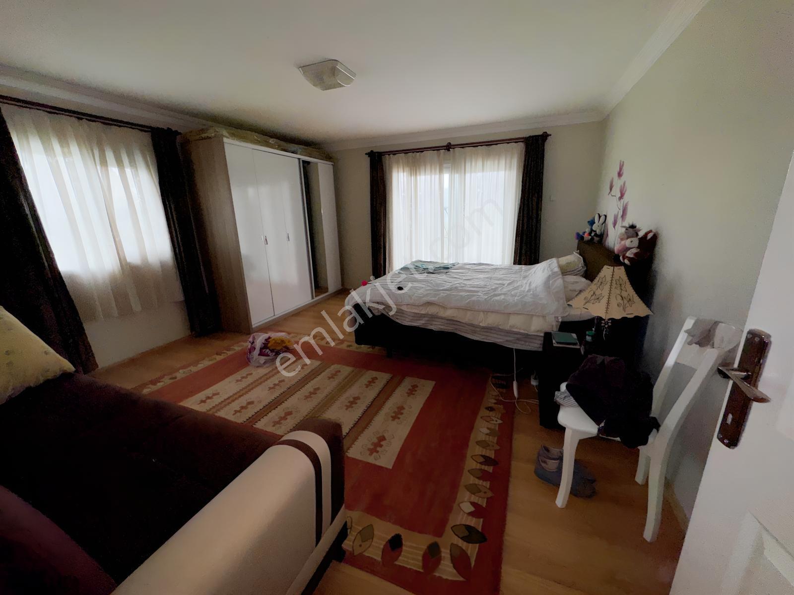 Büyük Yıldız'da 5dönüm Havuzlu 2katlı Çelik Evli Donanımlı Bahçe - Görsel 29