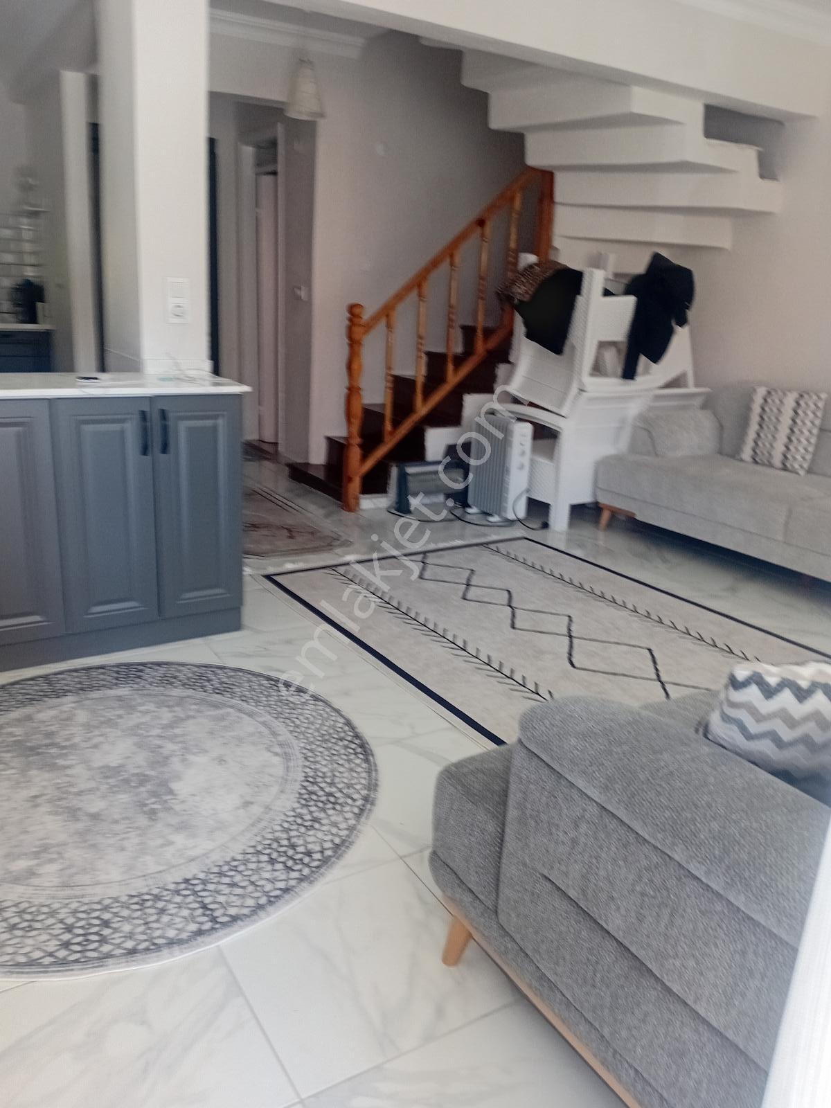 Gelibolu Bolayır Erenler Sitesinde Sıfır Eşyalı Triplex Yazlık - Görsel 21