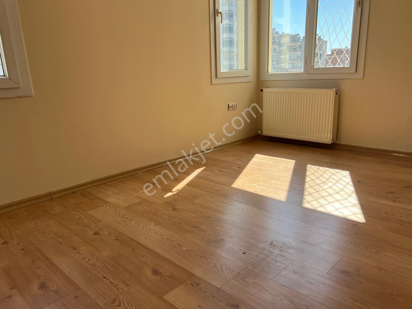 Adana Seyhan Pınar Mahallesinde Cam Kullelere Yakın 4+1 Full Kiralık Daire !! - Görsel 16