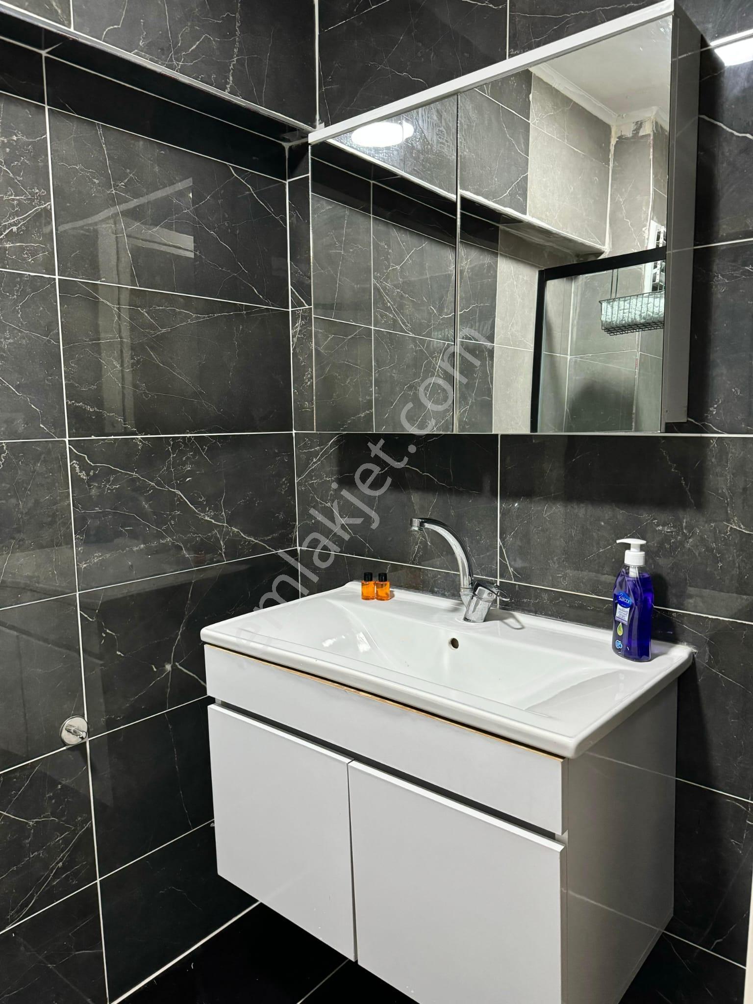 Bakırköy'de Kiralık Eşyalı Ve Aydınlık 1+0 Stüdyo Daire - Görsel 9