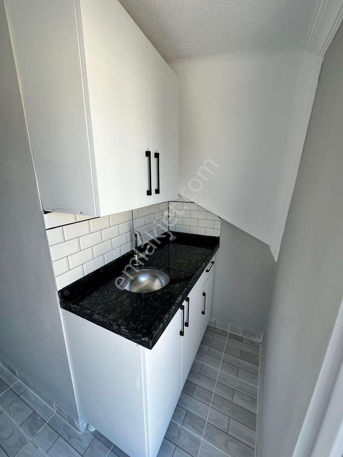 Karasu Kocaalinde Denize 90 Metre,satılık Triplex Müstakil Villa - Görsel 24