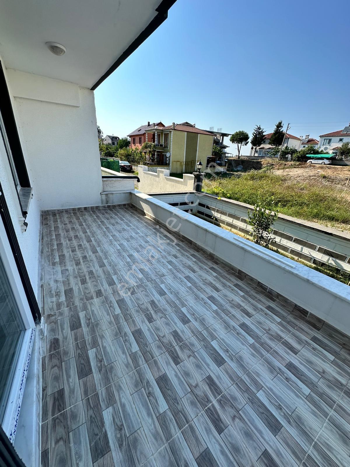Karasu Kocaalinde Denize 90 Metre,satılık Triplex Müstakil Villa - Görsel 14