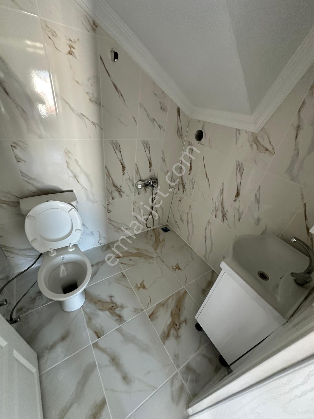 Karasu Kocaalinde Denize 90 Metre,satılık Triplex Müstakil Villa - Görsel 2