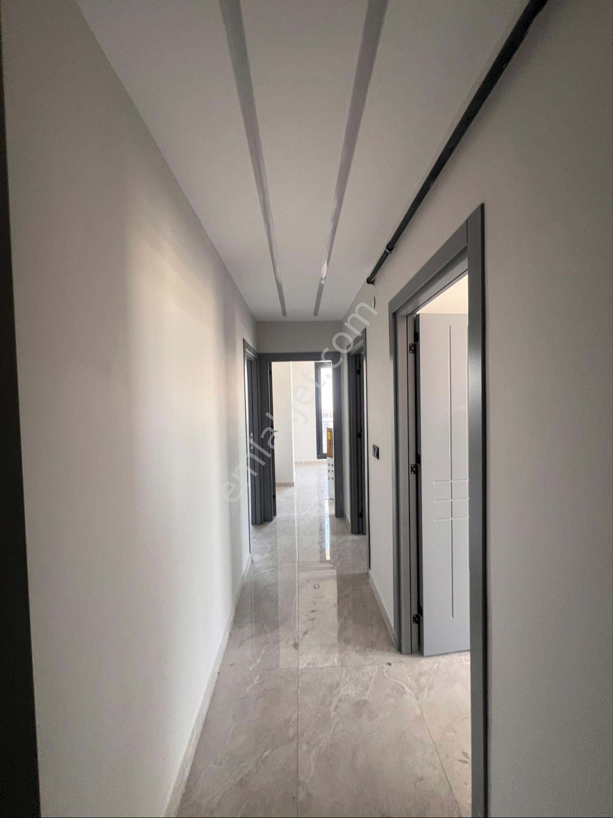 Avcılar Merkez De Caddeye Cephe 2+1 Köşe Ofise Uygun Daire - Görsel 11