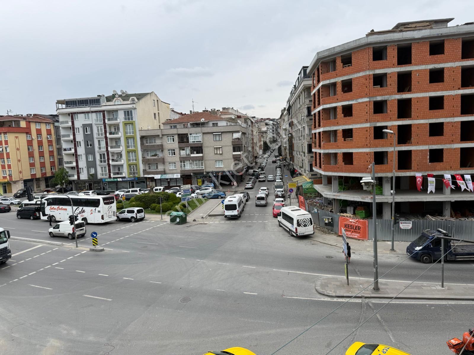 Şirinevler Mh Cadde Üzerinde Kat Mülkiyetli Krediye Uygun 2+1 3 Kat Satılık Daire - Görsel 13