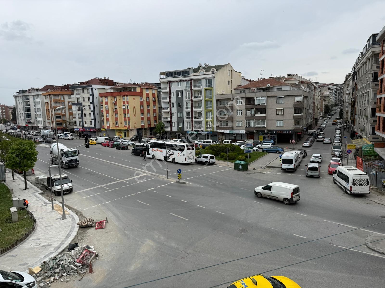 Şirinevler Mh Cadde Üzerinde Kat Mülkiyetli Krediye Uygun 2+1 3 Kat Satılık Daire - Görsel 14