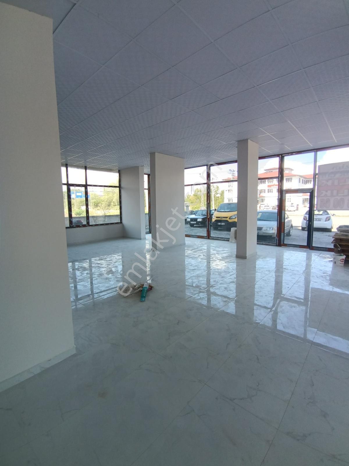Taşköprü Yolu Uzerı 600 M2 Giriş ( 200 M2) Depolu İşyeri - Görsel 13