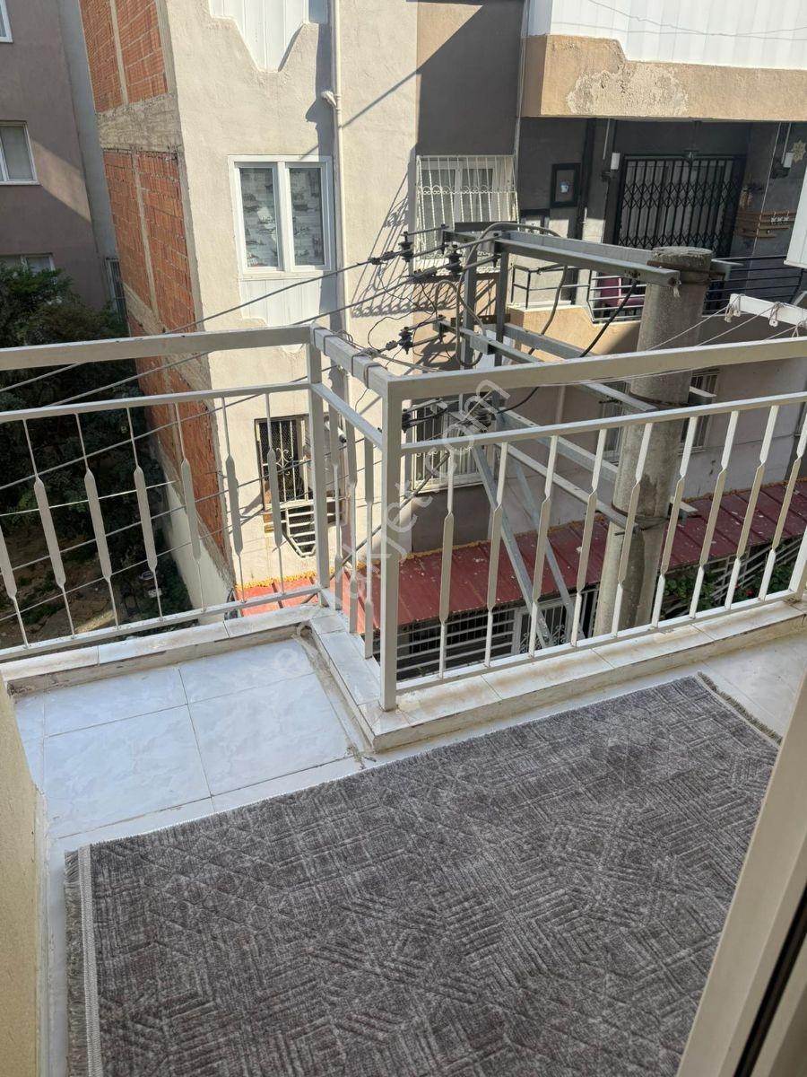 İzmir Refefbele Mah. 2+1 Arakat Doğalgazlı Kapalı Mutfak Daire - Görsel 25